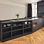 Urbanauts Studios Fillgrader